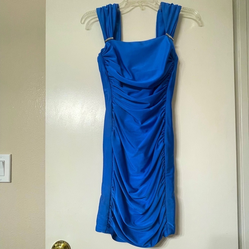 Fitted cocktail dress